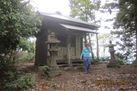 ようやく愛宕さんの山頂神社に着きました。