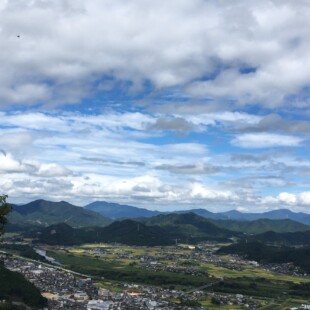 四尾山から、三岳山や大江山まで見えました。