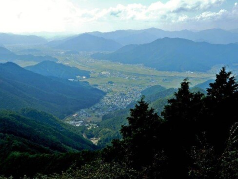 展望デッキより香良方面眺望よき
