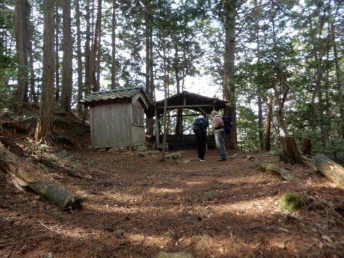 10:20。ようやく秋葉神社に到着です。