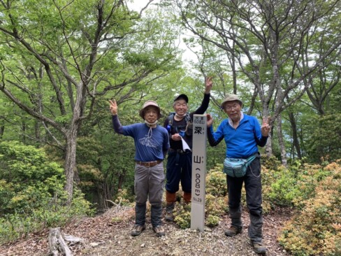 深山到着です(^O^)/そして記念撮影!!