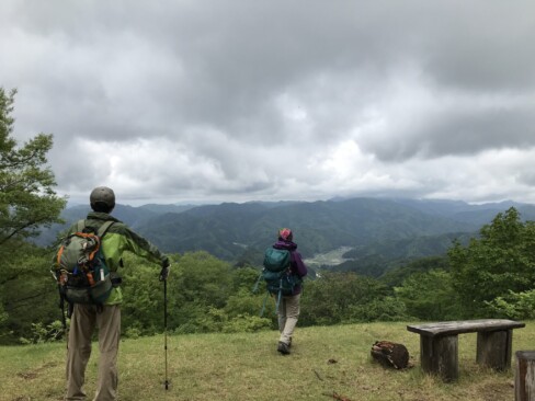 午後はガスが晴れて集落が見えました。君尾山や舞鶴方面。