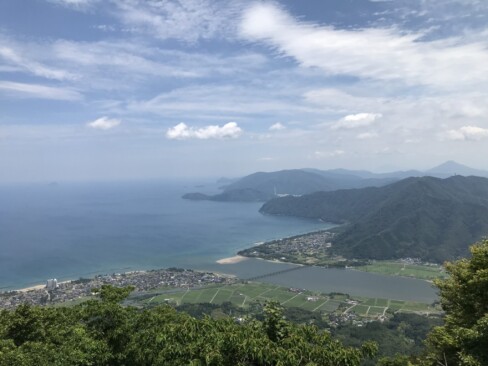 青葉山もきれいに見えています。見てよし、登ってよしの青葉山です。