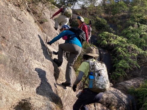 おーーー!!いい感じの岩!(^^)!テンション上がります。
