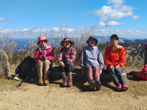 深山まで戻ってきました。天気も穏やか・・・みんなの表情も穏やか(*^^*)