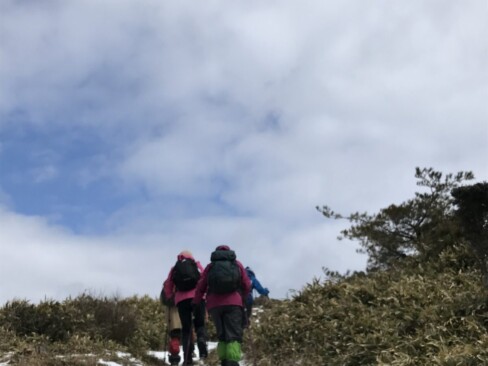 わかんを外して、最後の上り。