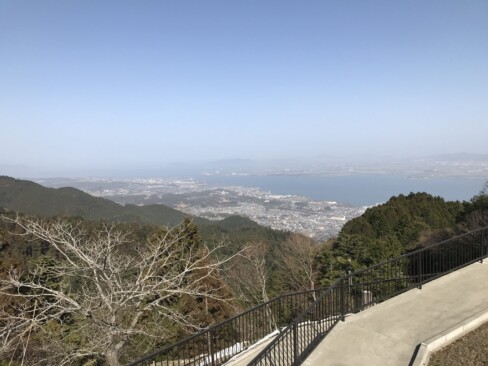 琵琶湖方面の眺望がすばらしい。