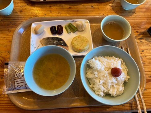 和食の定番的な朝ごはんがうれしい。