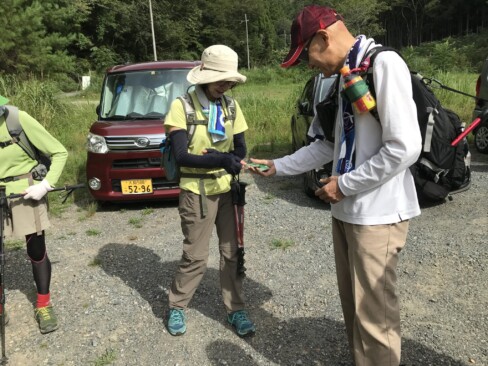 火打岩方面へ移動・・・そして、カードで記録者を決めます。