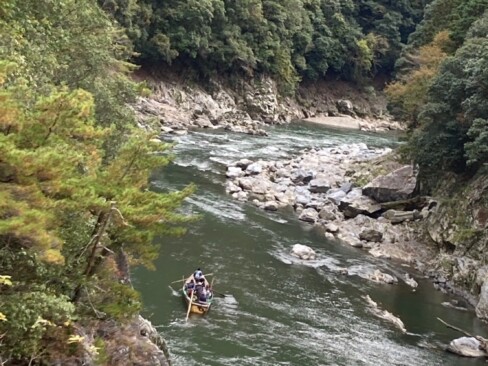 保津川下り、再開しています。