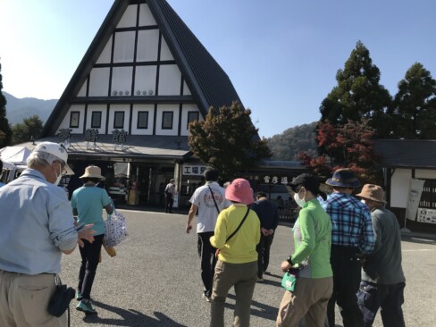 まずは、夢鮮館でお買い物。