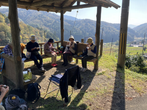 スケッチを描き終えて、みんなほっこりです。