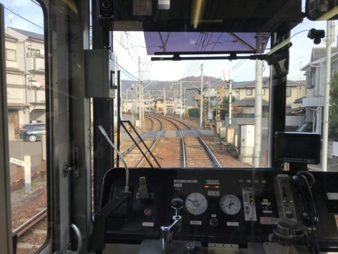 叡電に乗って出町柳まで戻ります。ルンルンです。