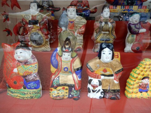 帰りは町の中をブラブラ見学しながら歩きました。