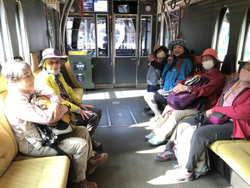 「ひえい」の車内は、ゆったりとしたバケットシート。色合いもめっちゃおしゃれ(*^^*)