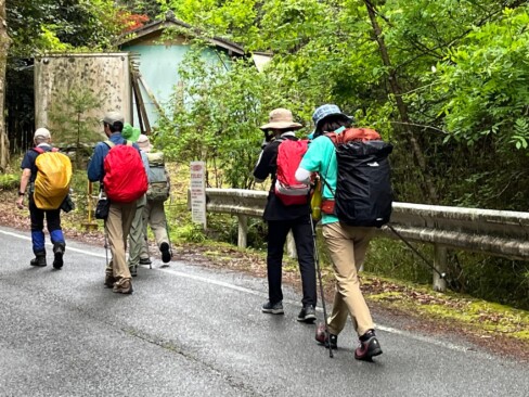 あとは、ほぼほぼ下りです。頑張ってーーーー!!