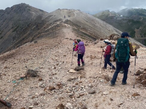 荒々しい姿が見えてきました。