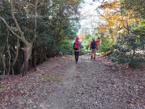 神社まで下ります。
