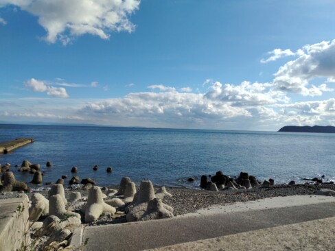 海の向こうに紀伊半島