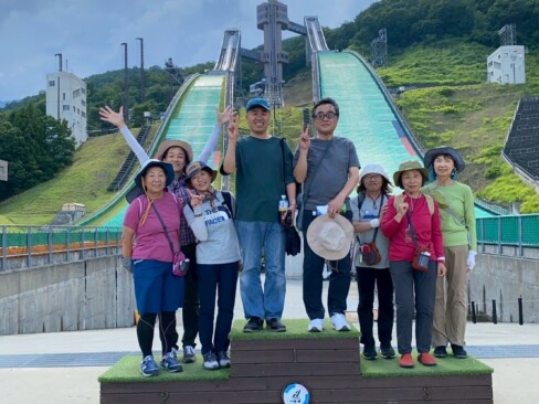 表彰台に乗って、ご機嫌です。