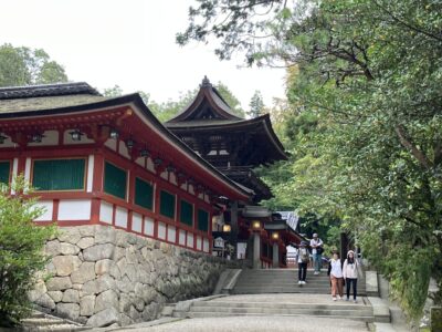 重要文化財に指定されている楼門