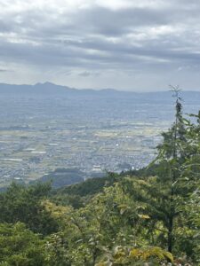 龍王山山頂から奈良盆地を一望