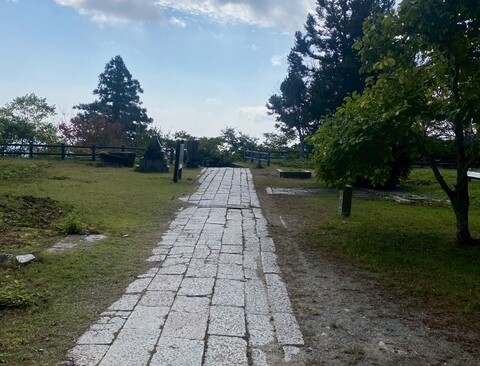 旧天上寺跡は史跡公園として整備されています。