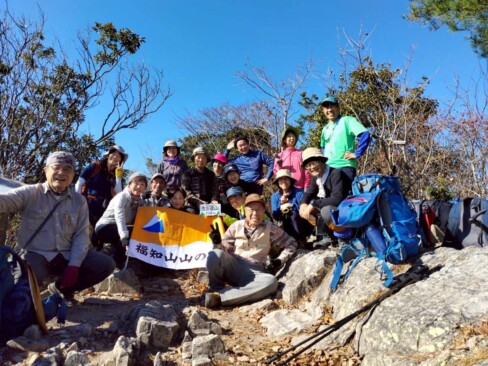 本日の参加は,16人。大勢でわいわいと・・・・・・