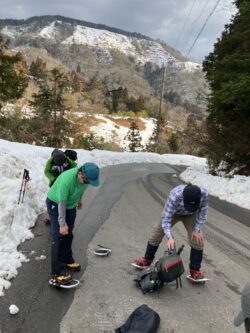 ここで、わかん装着。